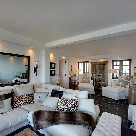 Casa Latino - Oceanfront - Luxury & Charming Villa- Jacuzzi At Rooftop By Dreamvillasalbufeira * אלבופיירה