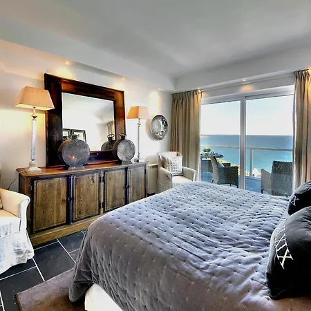 Вилла Casa Latino - Oceanfront - Luxury & Charming Villa- Jacuzzi At Rooftop By Dreamvillasalbufeira