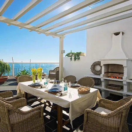 Villa Casa Latino - Oceanfront - Luxury & Charming Villa- Jacuzzi At Rooftop By Dreamvillasalbufeira *