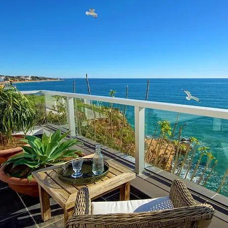 Casa Latino - Oceanfront - Luxury & Charming Villa- Jacuzzi At Rooftop By Dreamvillasalbufeira אלבופיירה
