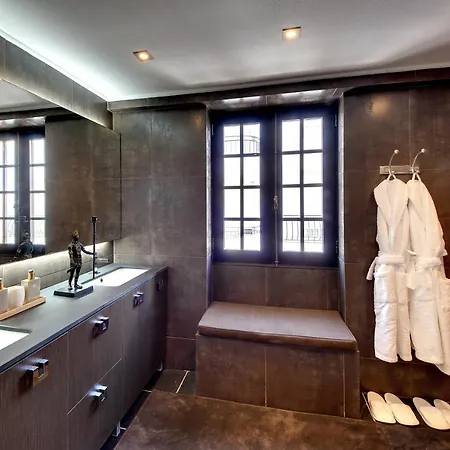 Casa Latino - Oceanfront - Luxury & Charming Villa- Jacuzzi At Rooftop By Dreamvillasalbufeira * אלבופיירה