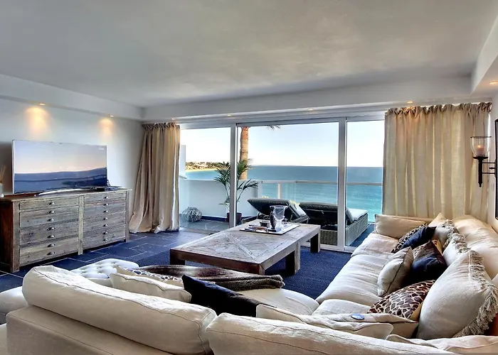 Casa Latino - Oceanfront - Luxury & Charming Villa- Jacuzzi At Rooftop By Dreamvillasalbufeira Βίλα