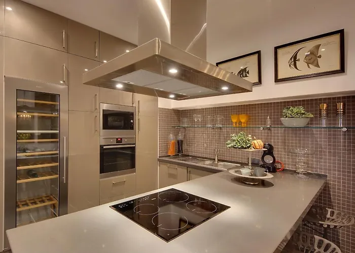 Casa Latino - Oceanfront - Luxury & Charming Villa- Jacuzzi At Rooftop By Dreamvillasalbufeira Βίλα