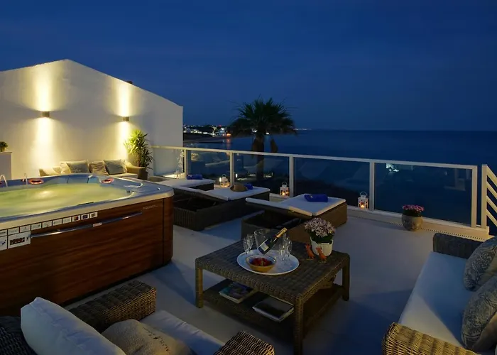Casa Latino - Oceanfront - Luxury & Charming Villa- Jacuzzi At Rooftop By Dreamvillasalbufeira Αλμπουφέιρα